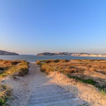 Апартаменты Pe N'Areia Сан-Мартинью-ду-Порту Экстерьер фото
